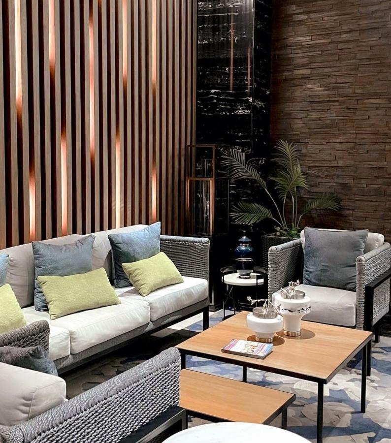 One Euphoria Prime Suite Hotel Angeles Exterior foto