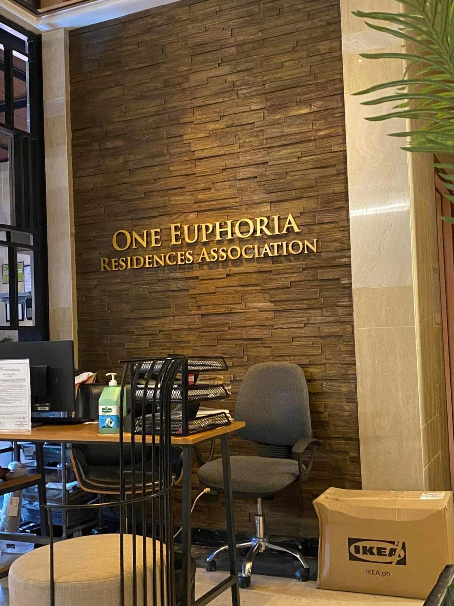 One Euphoria Prime Suite Hotel Angeles Exterior foto